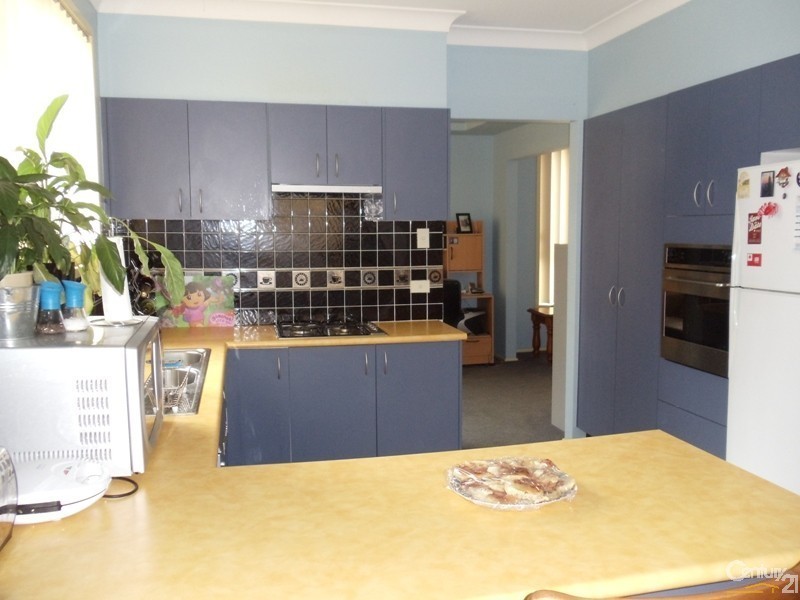 32 Maryfields Drive, Blair Athol NSW 2560