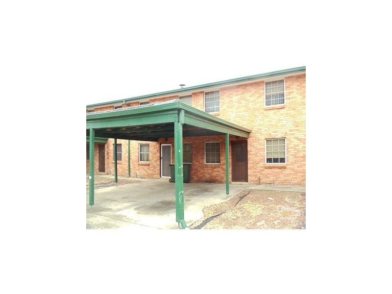 2/14 Harold Street, Macquarie Fields NSW 2564