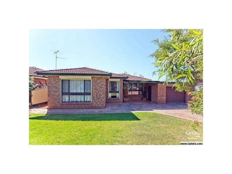 3 Turquoise Place, Eagle Vale NSW 2558
