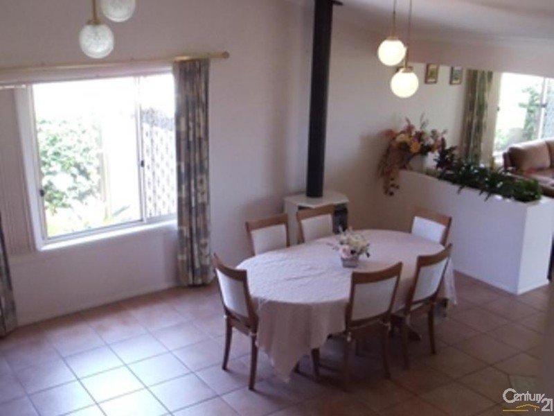 49 Baynton Place, St Helens Park NSW 2560