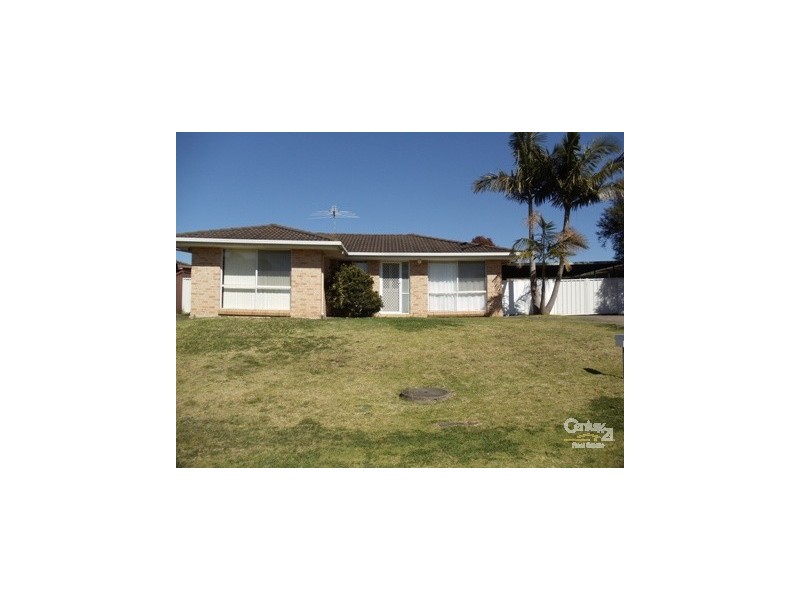3 Sebastian Avenue, Rosemeadow NSW 2560