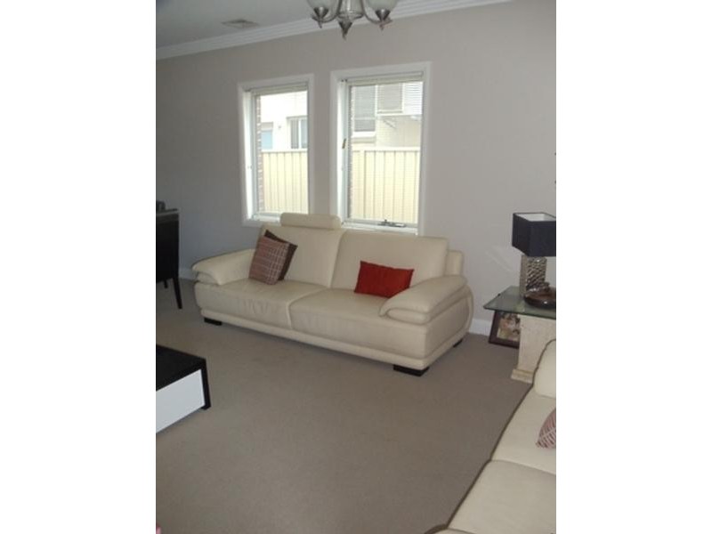 13 Decora Place, Mount Annan NSW 2567