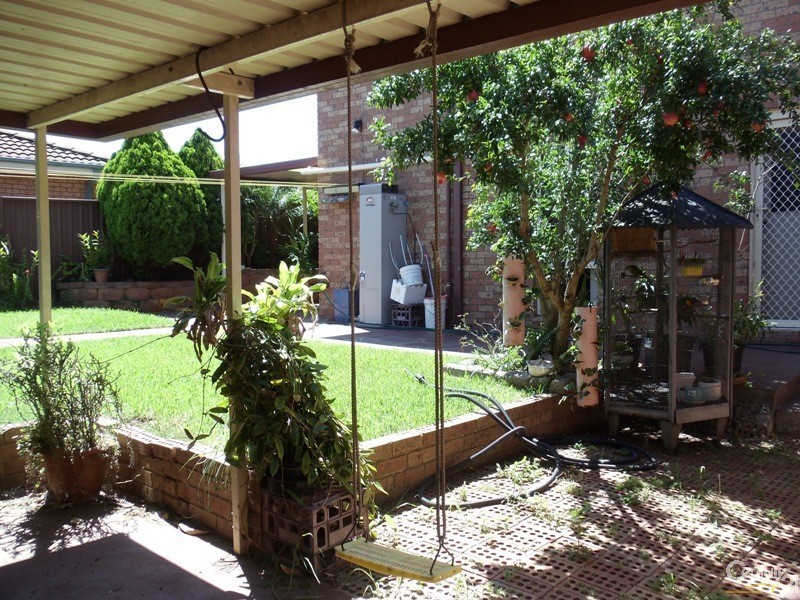 52 Kearns Avenue, Kearns NSW 2558