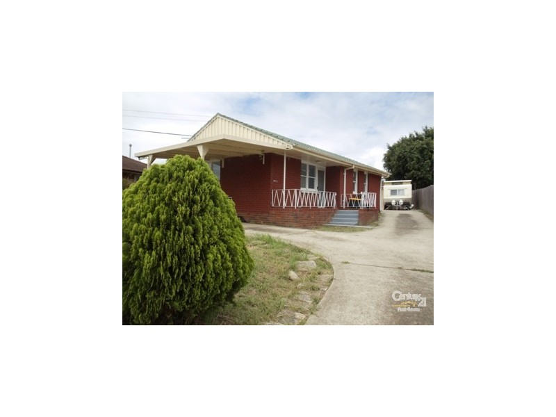 24A Dunrossil Avenue, Casula NSW 2170