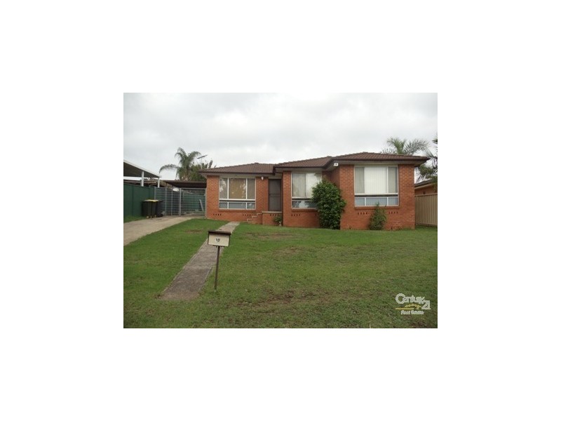 19 Epping Forest, Eschol Park NSW 2558