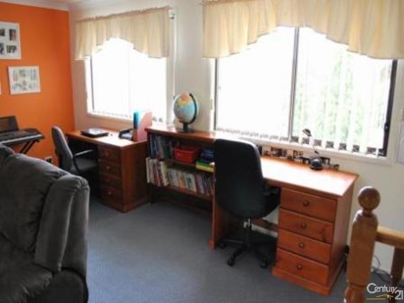30 Parkhill Avenue, Leumeah NSW 2560