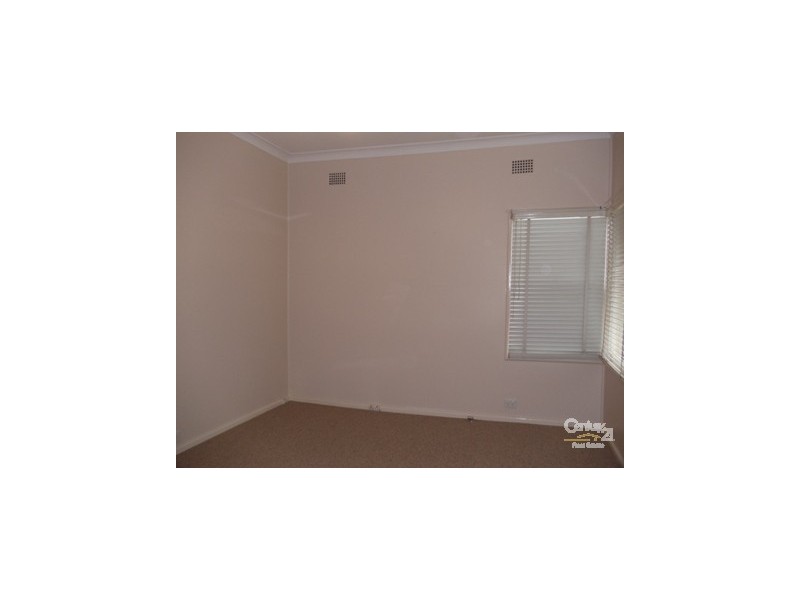 14 Kendall Street, Campbelltown NSW 2560