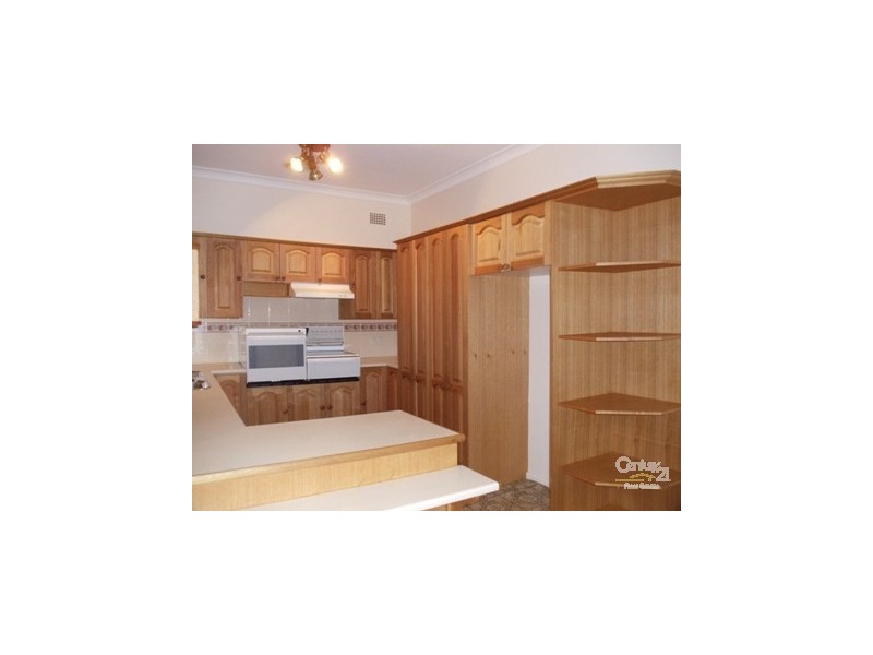 14 Kendall Street, Campbelltown NSW 2560