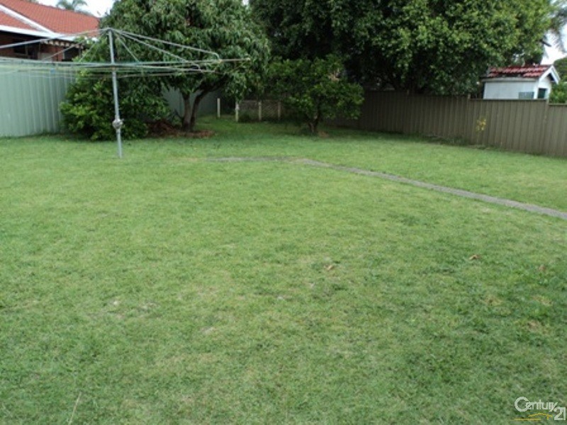 508 Pembroke Road, Leumeah NSW 2560