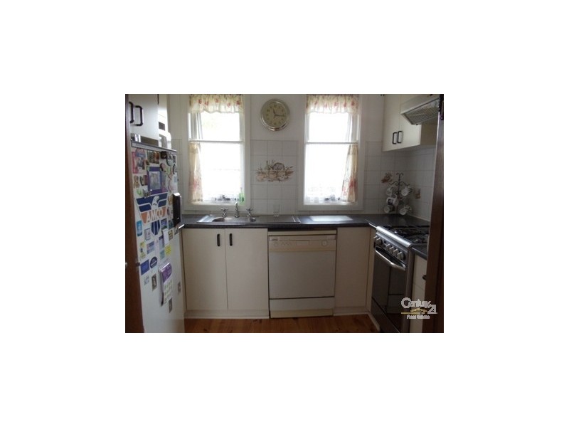 7 Gossamer Place, Macquarie Fields NSW 2564