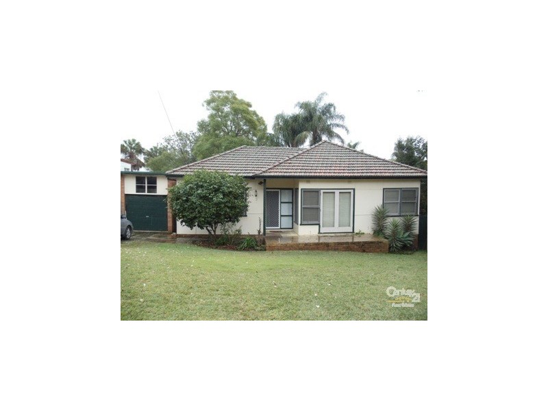 3 McLean Road, Campbelltown NSW 2560