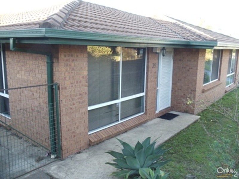 39 Claypole Street, Ambarvale NSW 2560