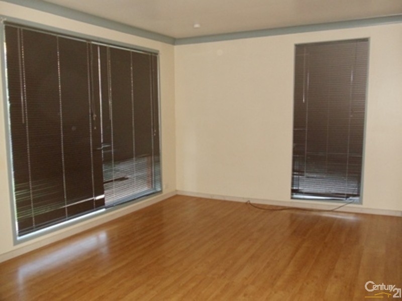 39 Claypole Street, Ambarvale NSW 2560