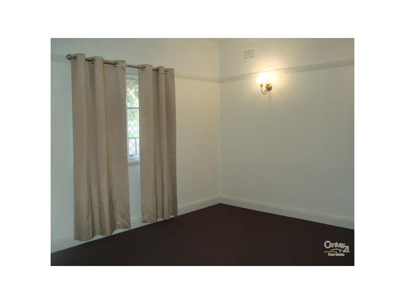 17 Condamine Street, Campbelltown NSW 2560