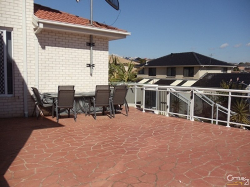 80 Englorie Park Drive, Glen Alpine NSW 2560