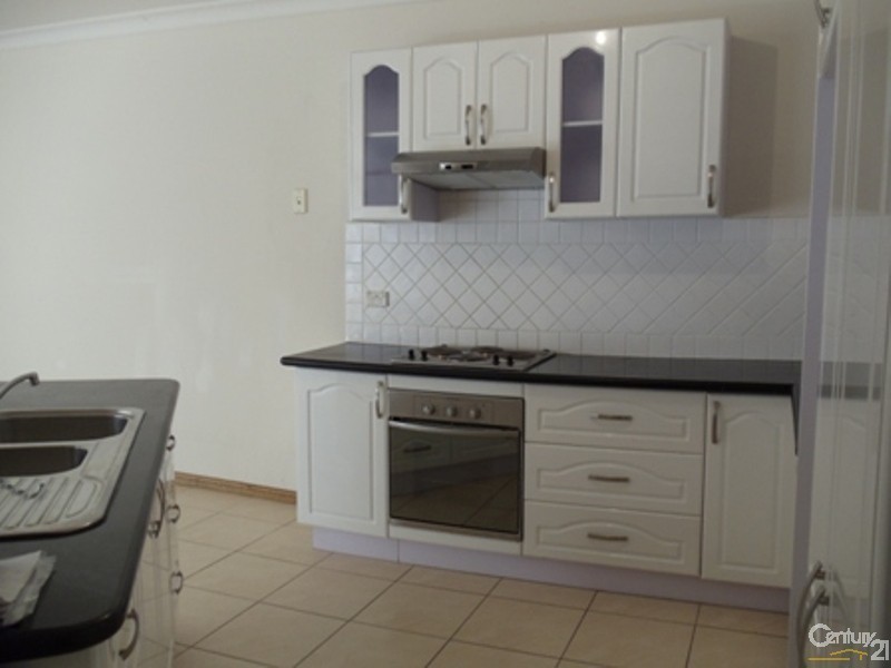 29 High Street, Campbelltown NSW 2560