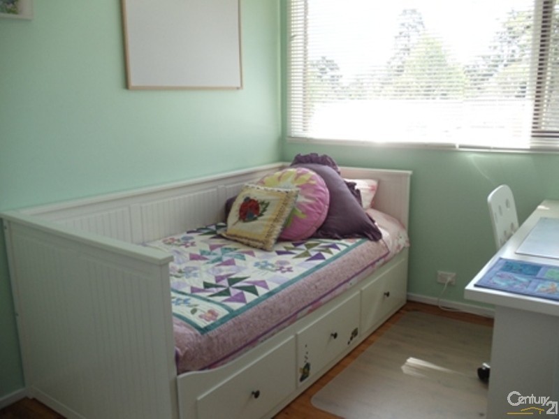 39 Macleay Street, Bradbury NSW 2560