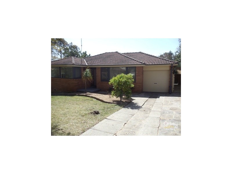 39 Macleay Street, Bradbury NSW 2560