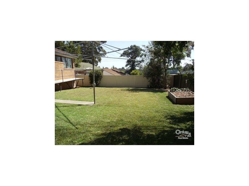 39 Macleay Street, Bradbury NSW 2560