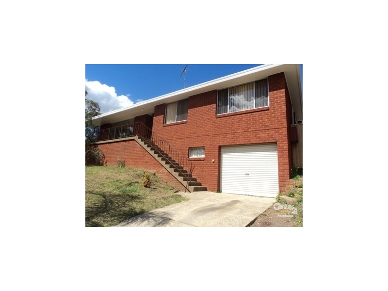 2 Arunta Crescent, Leumeah NSW 2560