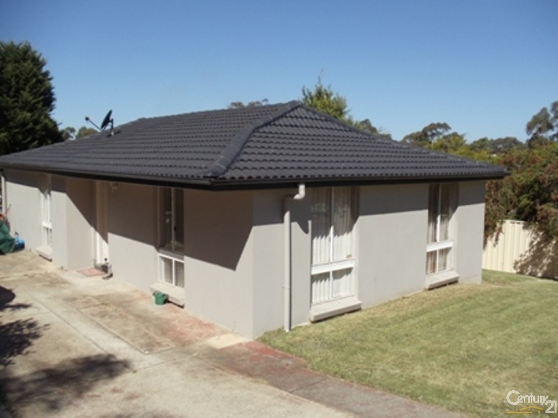 4 Gaspard Place, Ambarvale NSW 2560