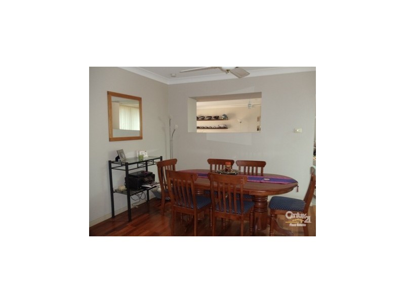 2 Poplar Crescent, Bradbury NSW 2560