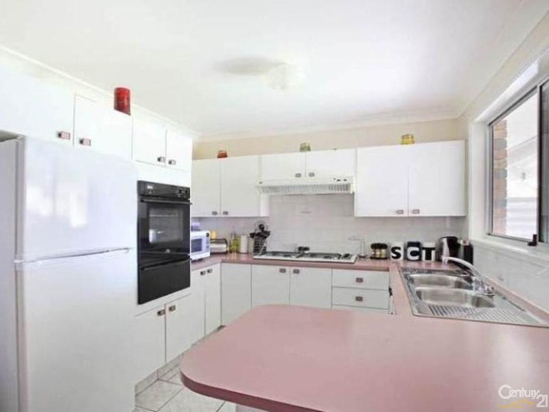 64 Kearns Avenue, Kearns NSW 2558