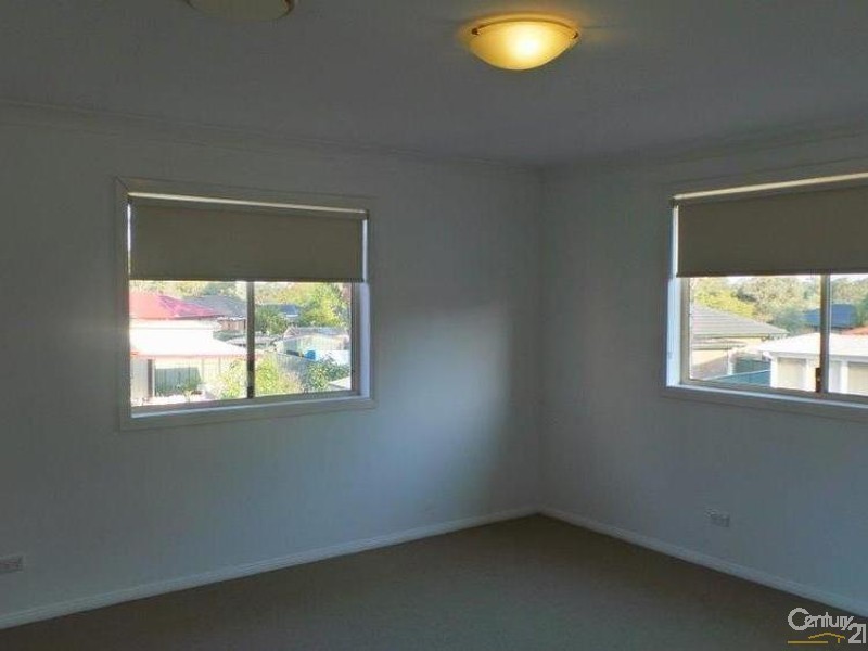 21 Cranberry Street, Macquarie Fields NSW 2564