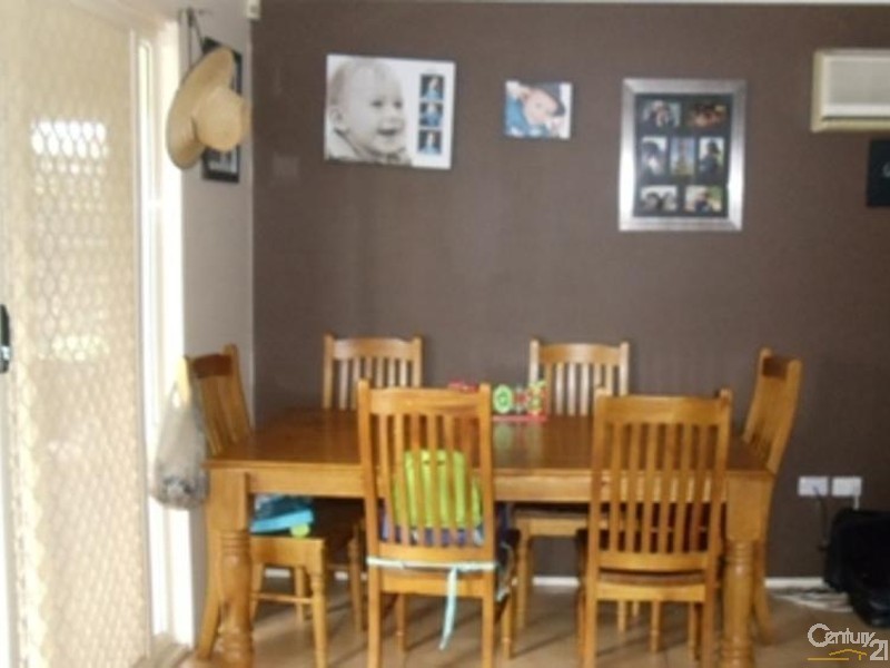 79 Kellerman Drive, St Helens Park NSW 2560