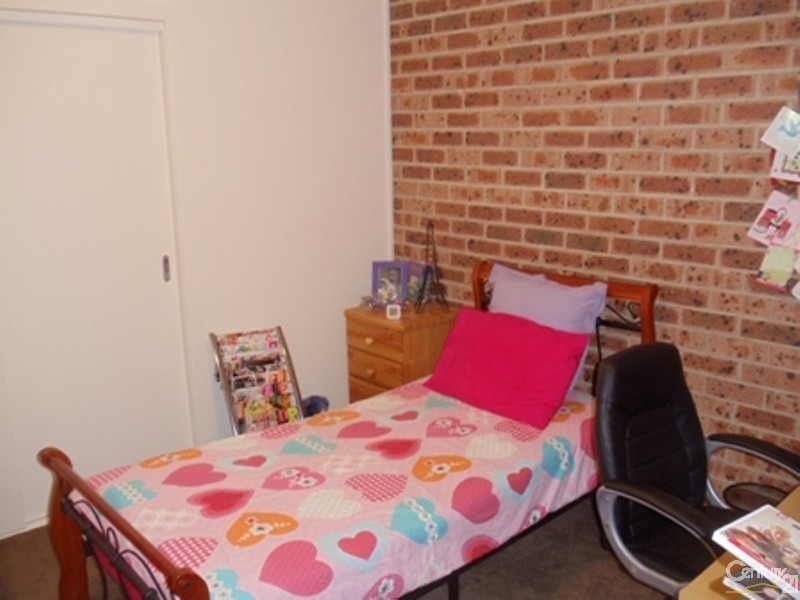 2/127 Gould Road, Eagle Vale NSW 2558