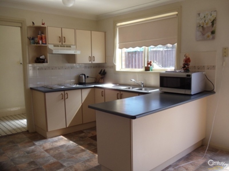 13B Pyrite Place, Eagle Vale NSW 2558