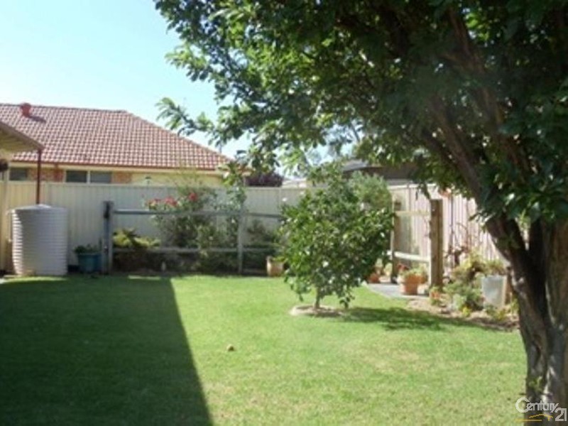 29 Sir Warwick Fairfax Drive, Harrington Park NSW 2567