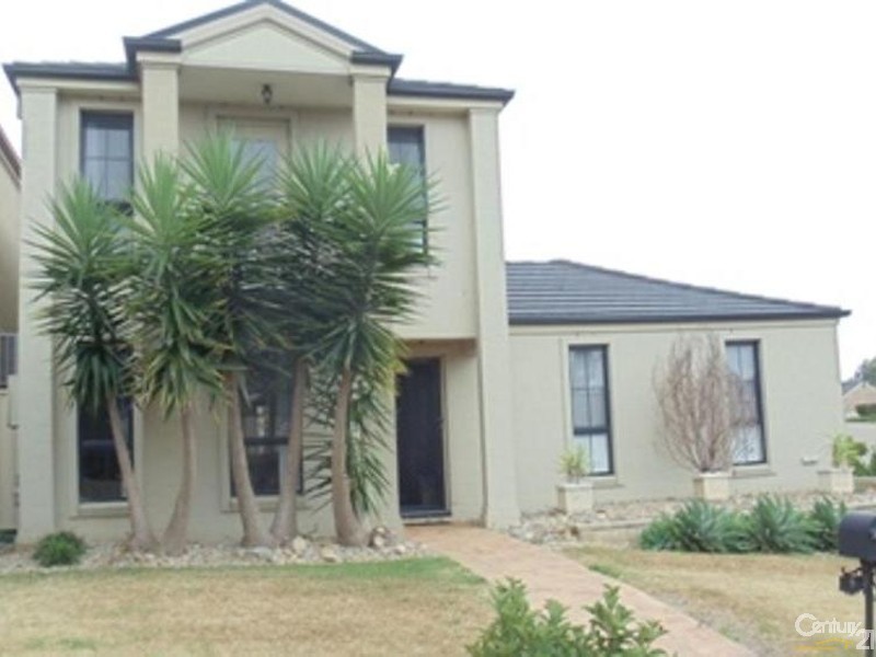 1 Maryfields Drive, Blair Athol NSW 2560