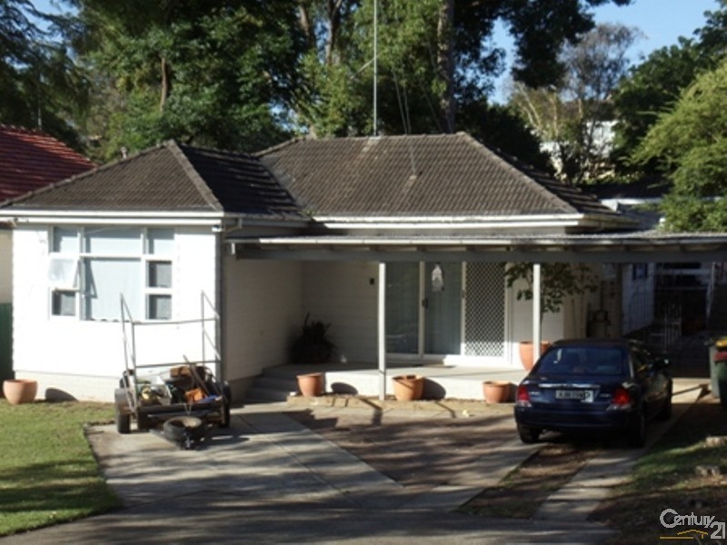 20 Innes Street, Campbelltown NSW 2560