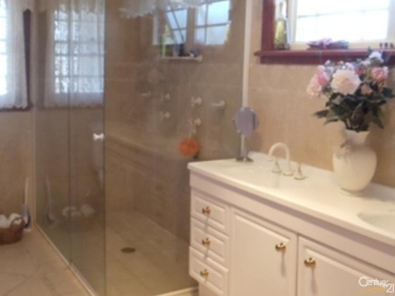 22 Crain Court, Harrington Park NSW 2567