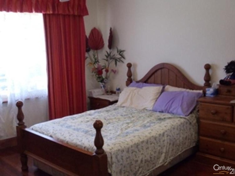 22 Crain Court, Harrington Park NSW 2567