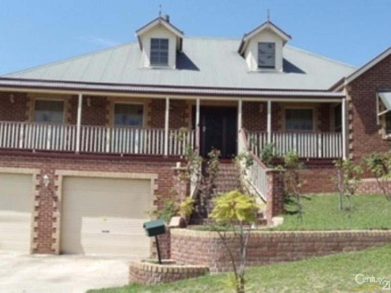 15 Braeside Crescent, Glen Alpine NSW 2560