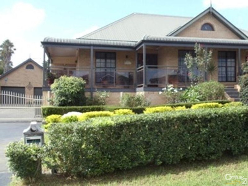 157 Englorie Park Drive, Glen Alpine NSW 2560