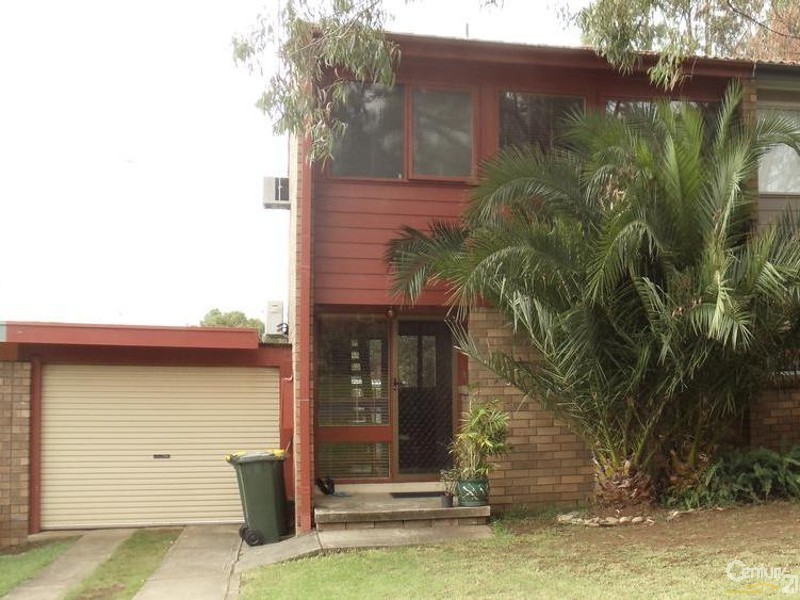 11 Brushbox Place, Bradbury NSW 2560