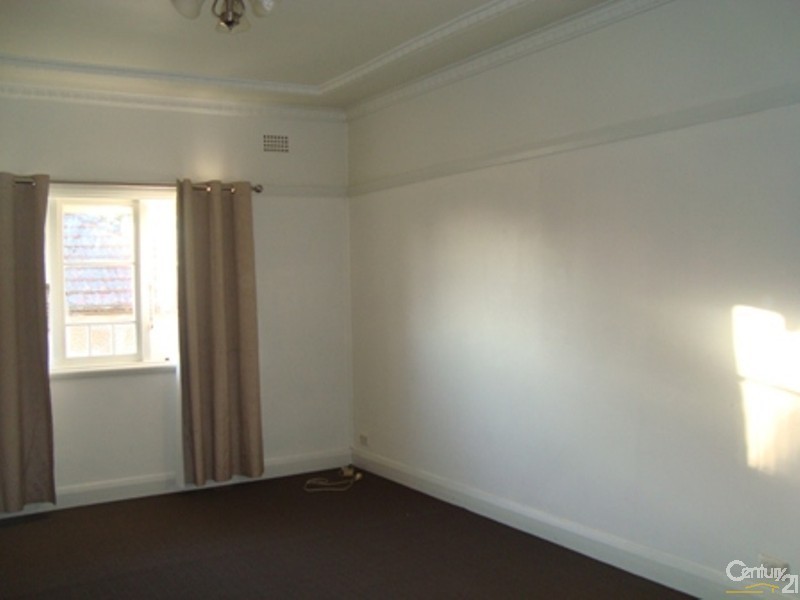 17 Condamine Street, Campbelltown NSW 2560