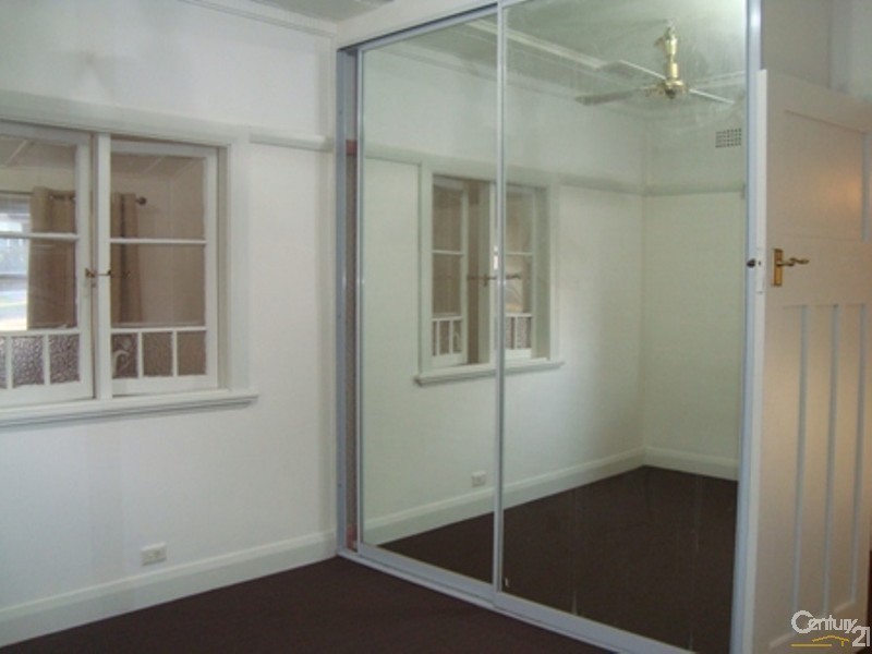 17 Condamine Street, Campbelltown NSW 2560