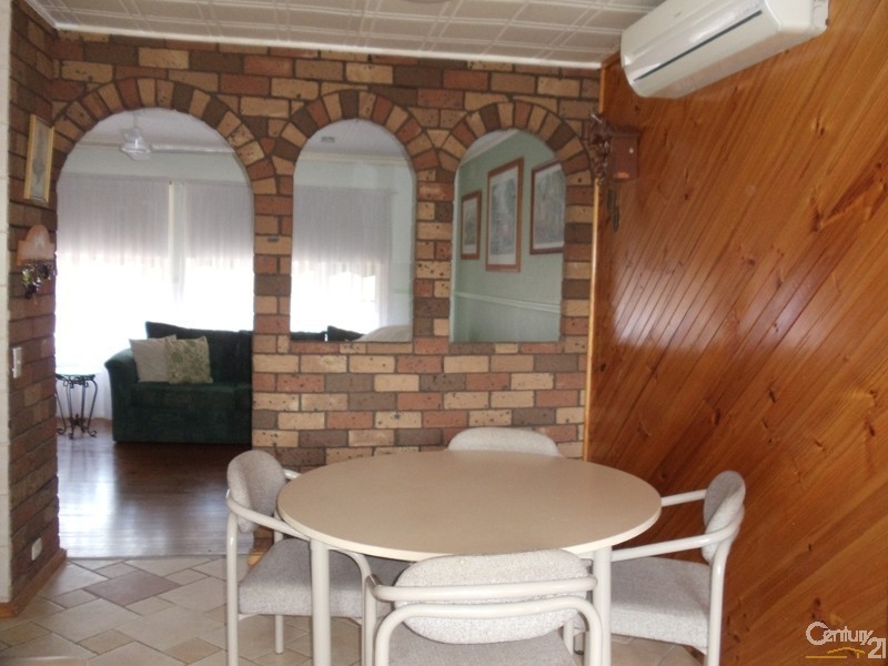 19 Fern Avenue, Bradbury NSW 2560