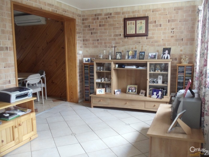 19 Fern Avenue, Bradbury NSW 2560