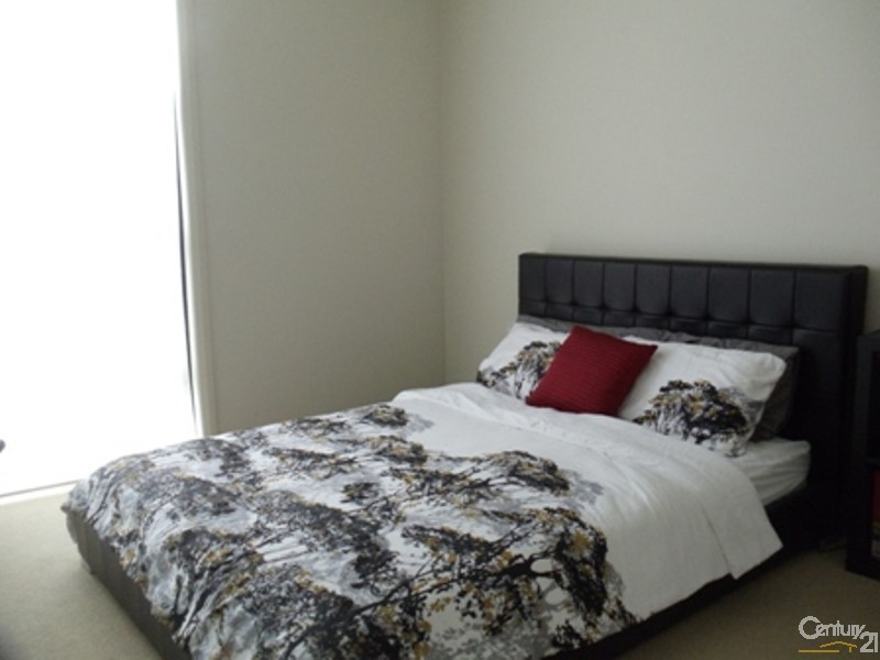 7/40 Parkside Crescent, Campbelltown NSW 2560