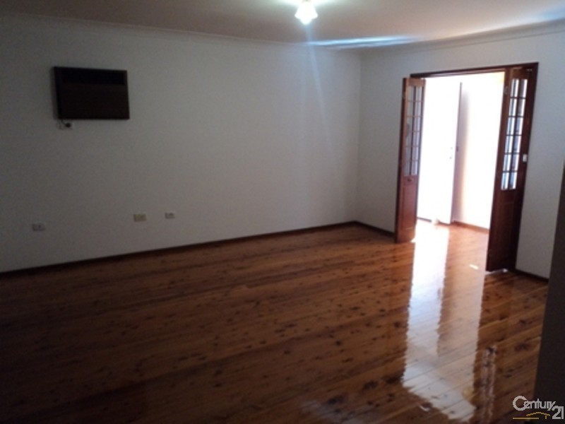 189 Junction Road, Ruse NSW 2560