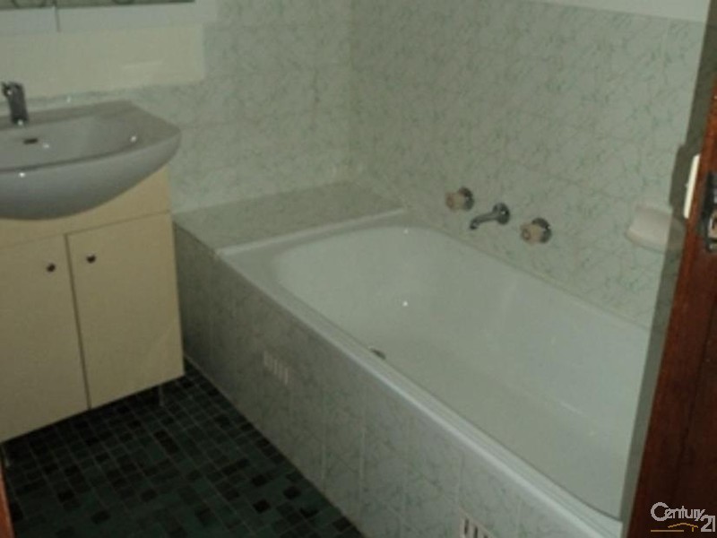 189 Junction Road, Ruse NSW 2560