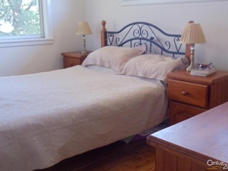 117 Lindesay Street, Campbelltown NSW 2560