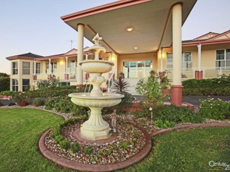 3 Culverston Avenue, Denham Court NSW 2565