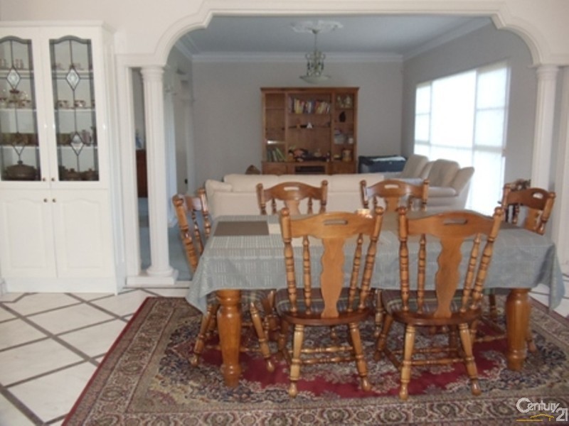 3 Culverston Avenue, Denham Court NSW 2565