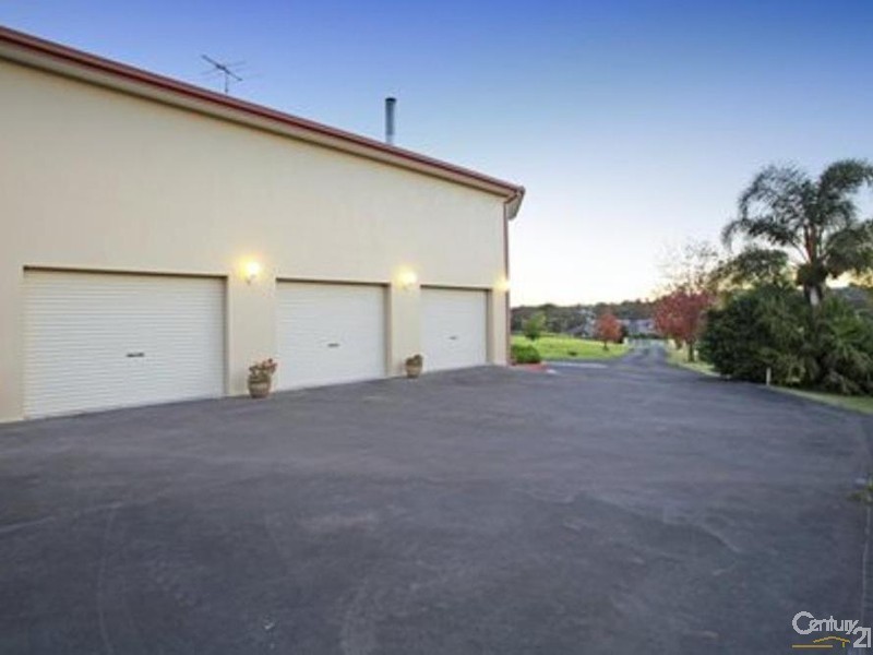 3 Culverston Avenue, Denham Court NSW 2565